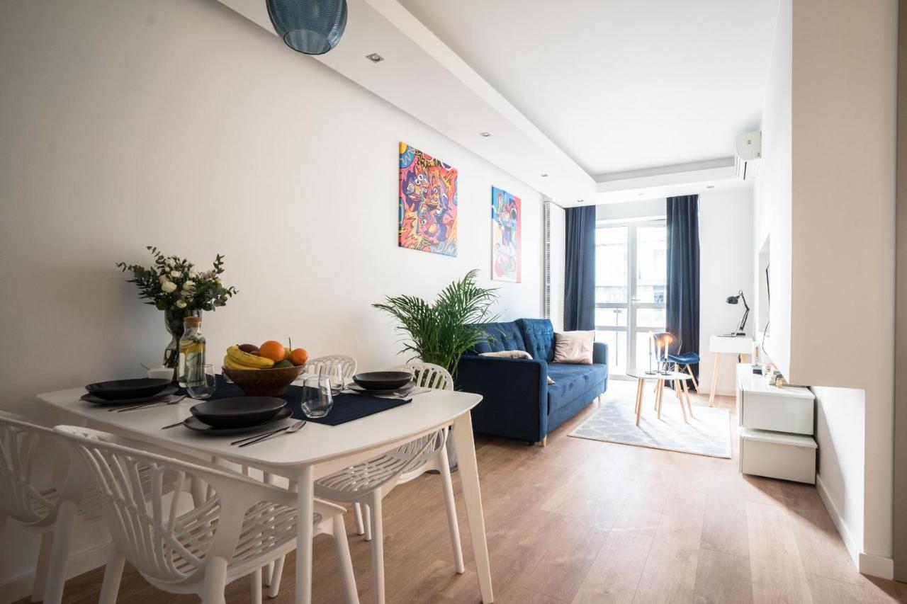 Oomph Warsaw Central Luxurious Air-Conditioned Apartment With Balcony Exterior photo