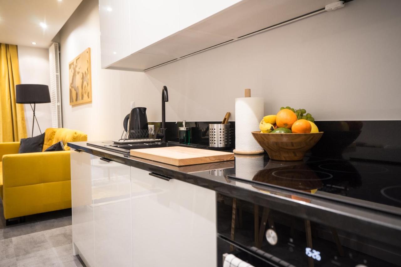 Oomph Warsaw Central Luxurious Air-Conditioned Apartment With Balcony Exterior photo